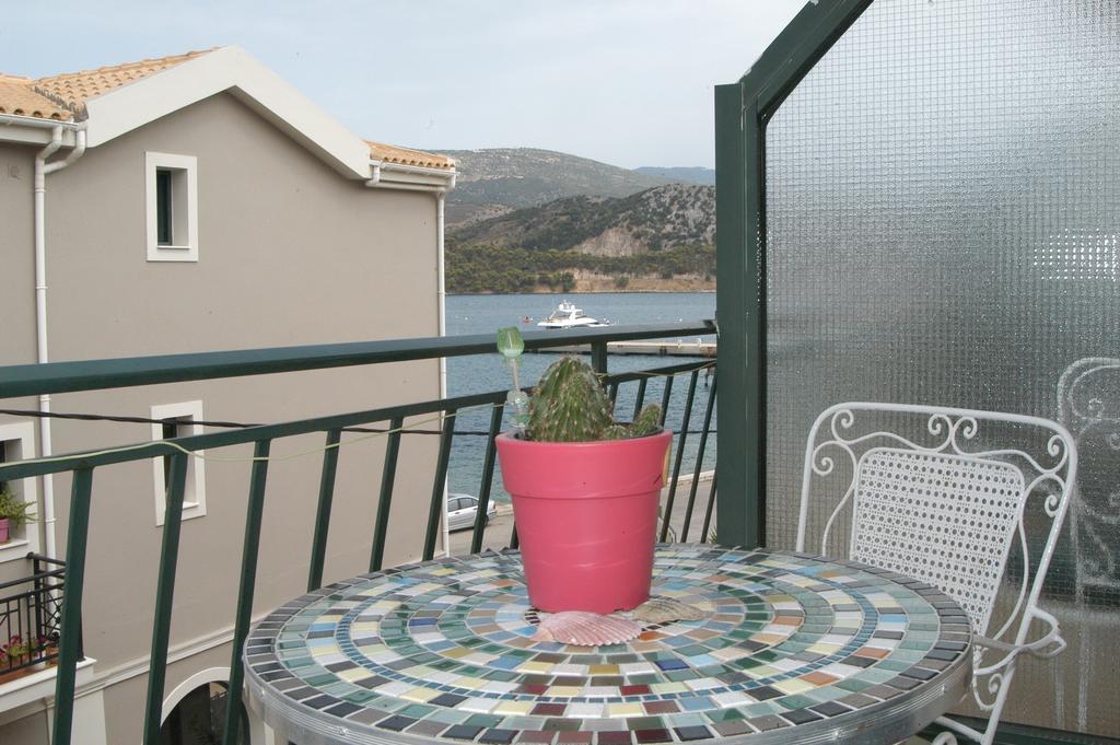 Marina Rooms アルゴストリオン エクステリア 写真